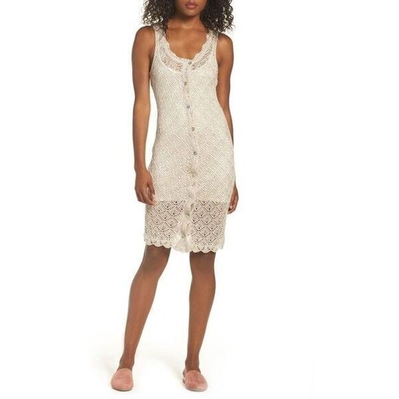 Ali & Jay Dress XS Light Brown Picnic By The Lagoon Crochet Front Button Boho - Picture 1 of 11